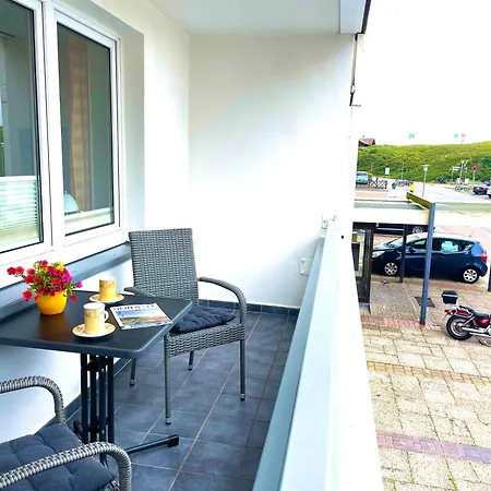 Quisisana Am Stranduebergang Apartament Westerland